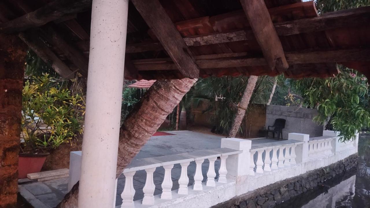 Ambadi's -lake View Pallipuram