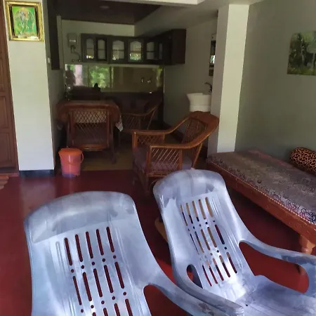 Ambadi'S Villa -Lake View Resort Pallipuram Exterior photo