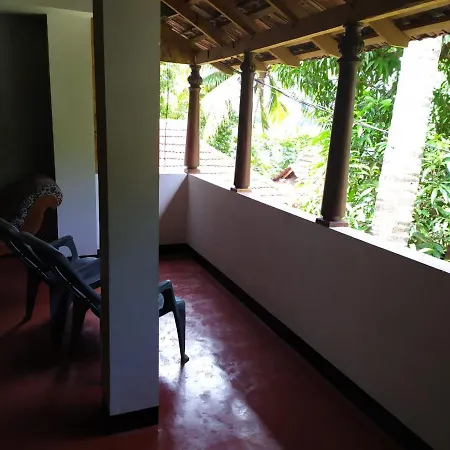 Ambadi'S Villa -Lake View Resort Pallipuram Exterior photo