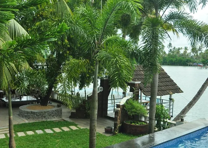 Ambadi\'S Villa -Lake View Resort