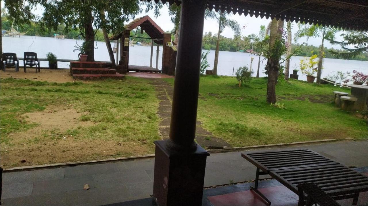 Ambadi's -lake View
