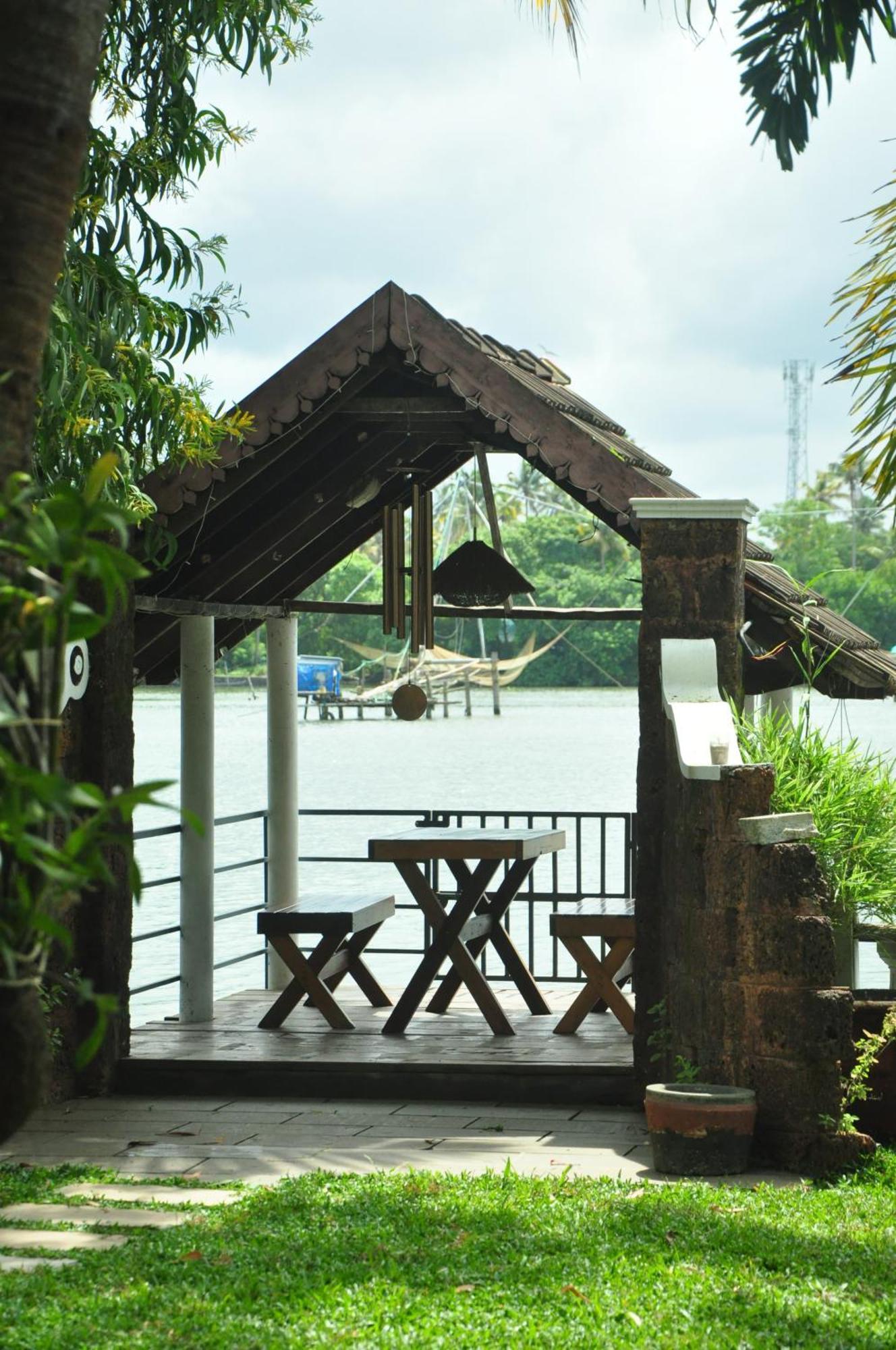 Ambadi's -lake View Pallipuram